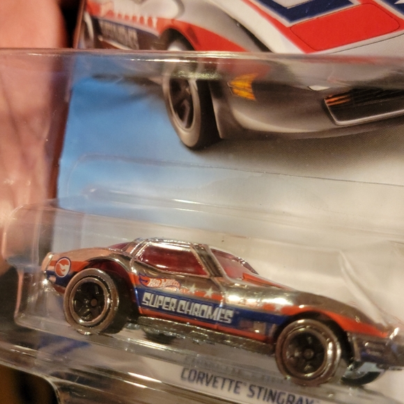 2019 Hotwheels Super Chromes Corvette Stingray Treasure Hunt. - Picture 11 of 14